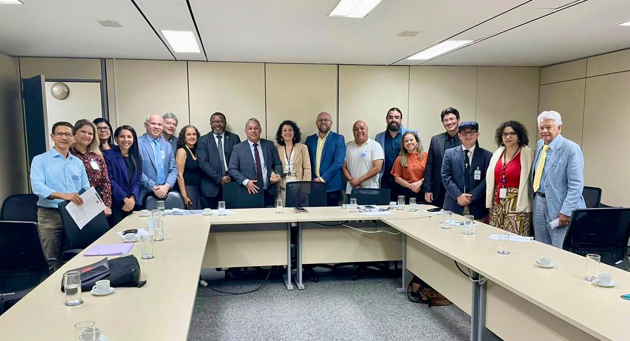 Representantes de conselhos estaduais presentes no evento 