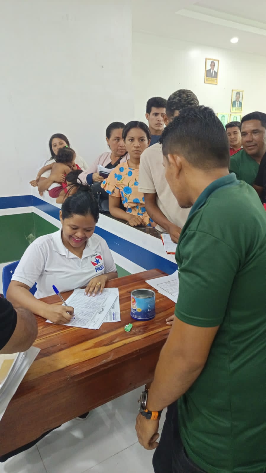 Emissão de RG é um dos serviços mais procurados nas caravanas