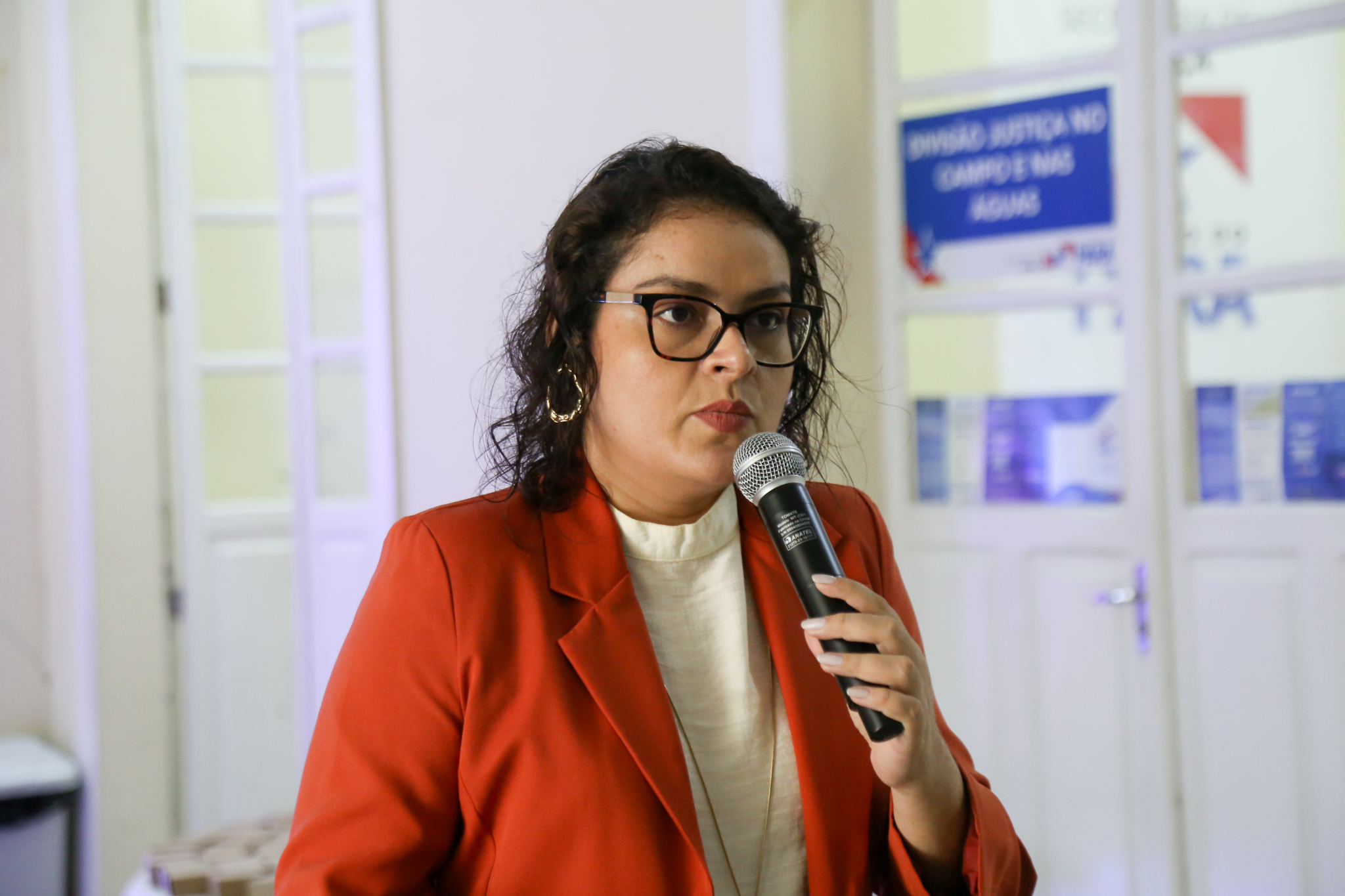 Monique Andrade, advogada, falou sobre direitos das mulheres e enfrentamento à violência de gênero