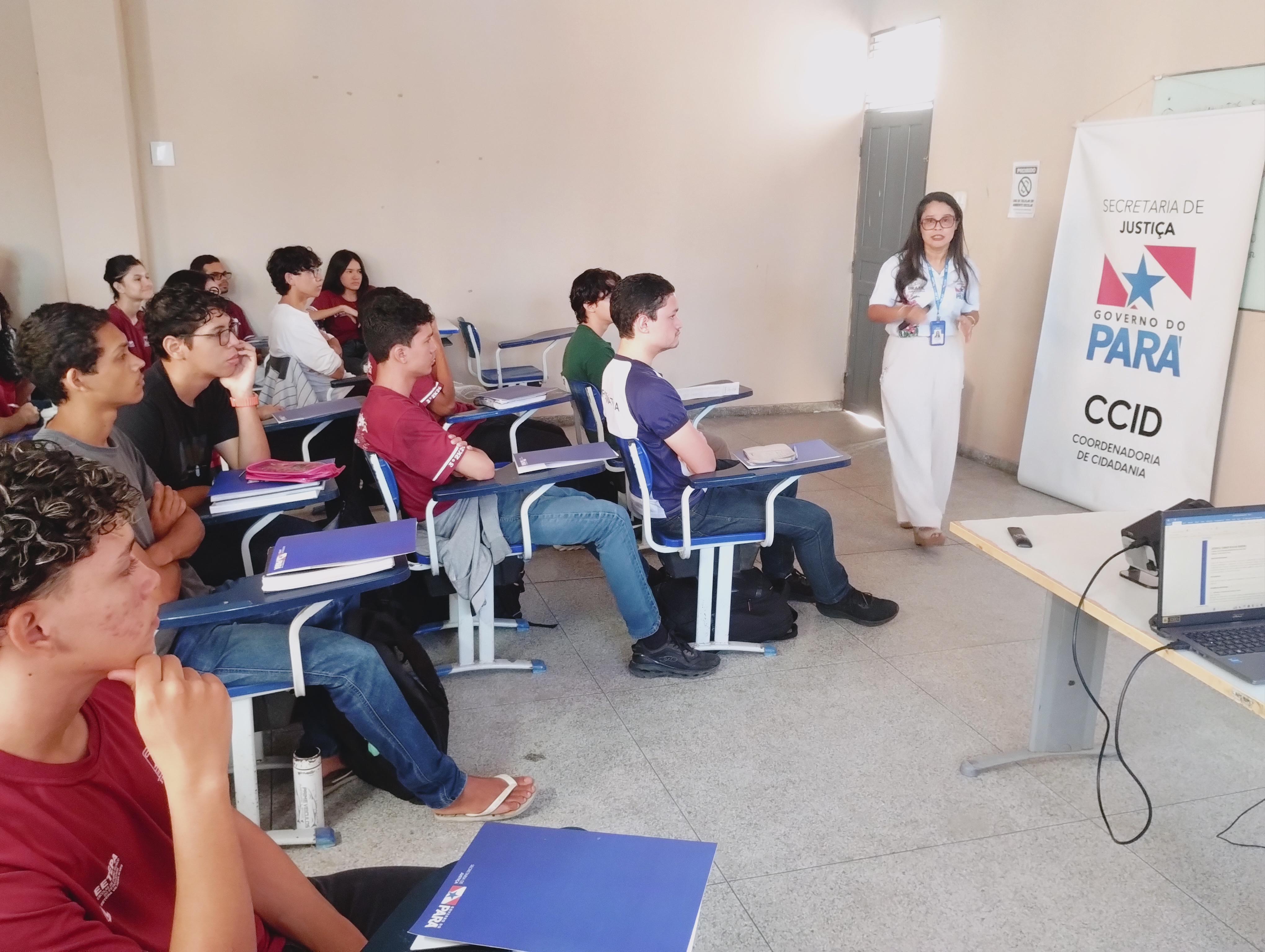 Projeto Start Cidadania na escola Vilhena Alves