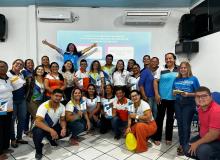 Participantes da oficina de capacitação à rede de assistência social em Oriximiná