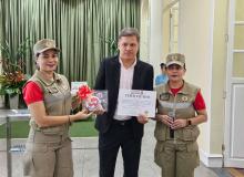 Secretário adjunto de Justiça, Raimundo Feliz, recebe certificado do Projeto Bombeiros da Vida